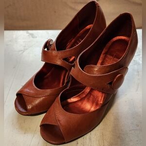 Bronx RITA Red Leather Mary Janes Peep Toe Pumps‎ Heels Shoes Button Womens US 8